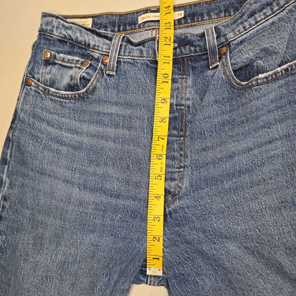 Levi’s Premium Ribcage Med Wash Straight Ankle Jeans Size 29 Button Fly - Picture 8 of 13